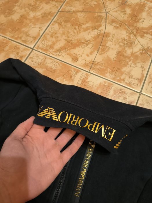 Костюм спортивний жіночий ARMANI сток EA7 Exchange чорний
ARMANI EA7