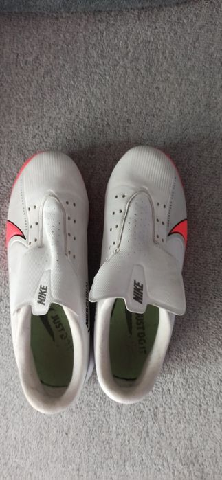 Buty sportowe Nike rozmiar 39