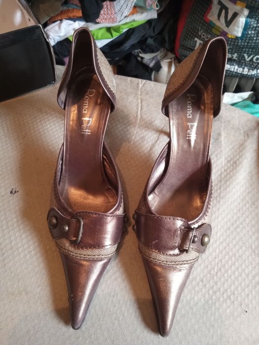 Sapatos n39 castanho