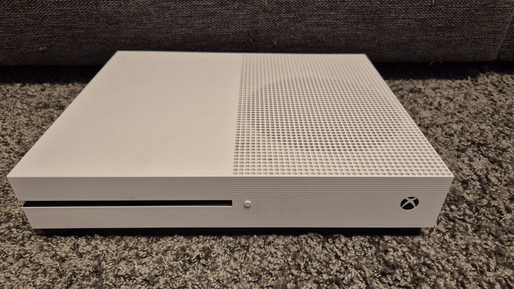 Xbox One S biały + PAD + Forza Horizon 4 + Minecraft | Idealny sta
