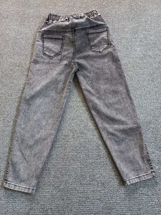 Джинси на дівчинку