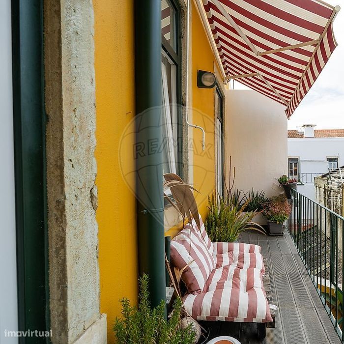 Apartamento T2 para venda — São Vicente, Lisboa