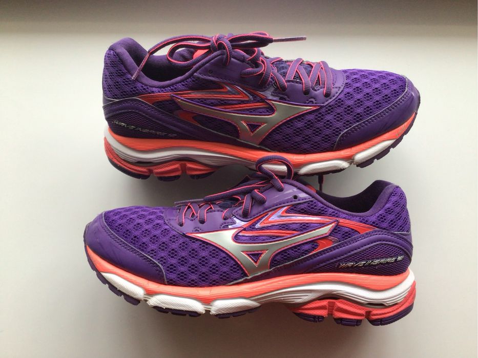 Кроссовки Mizuno Wave Inspire 12 39 р.