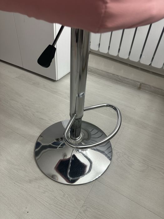 Барний стілець/Бʼюті стілець