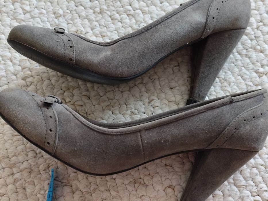 Czółenka pantofle szpilki szare zamszowe impreza firma praca wiosna la