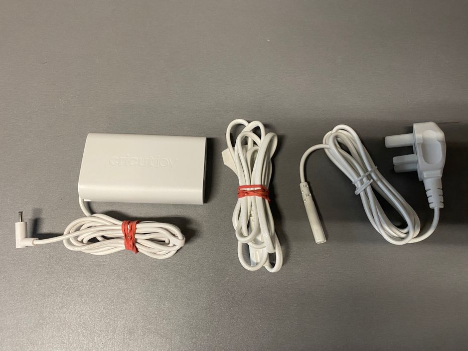 Ploter tnący rysujący Cricut Joy + akcesoria