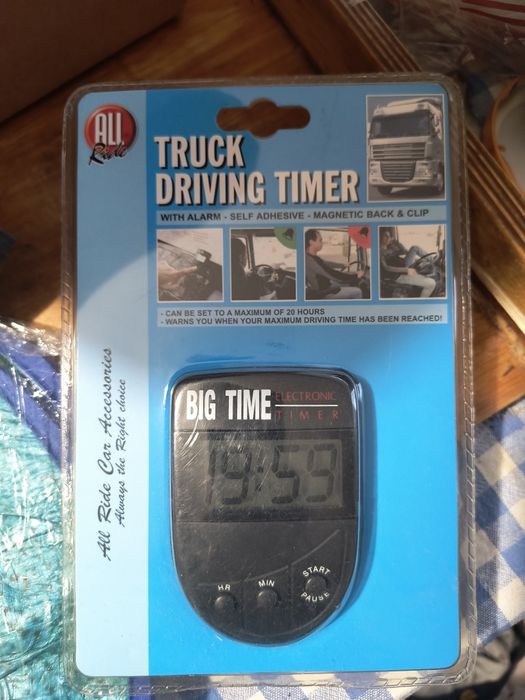 Zegar budzik dla kierowców.