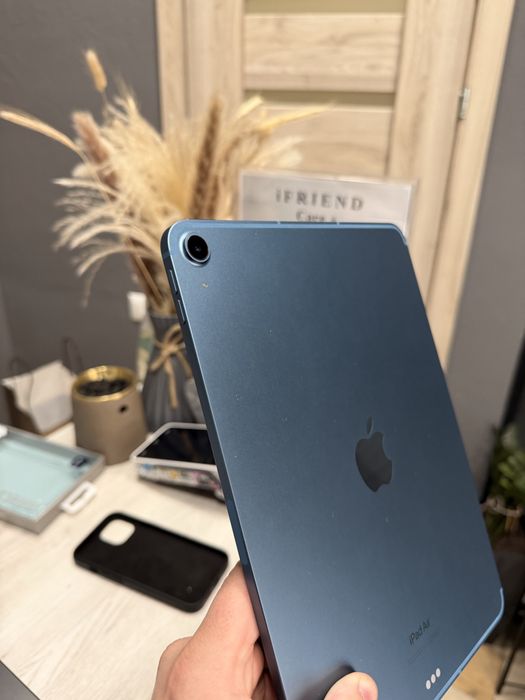 iPad Air, 64GB, M1 Wi-Fi + LTE, Blue (MM6U3, MM773) (2022)