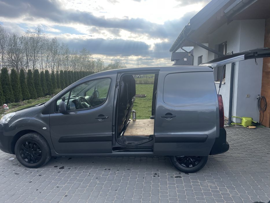 Peugot Partner / berlingo 1.6 hdi  2014 bardzo ladny