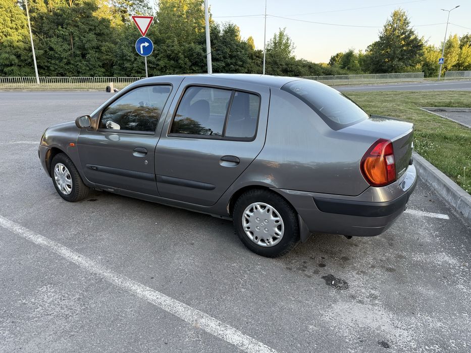 Renault Symbol — економне авто з ГБО, ідеальний варіант для міста