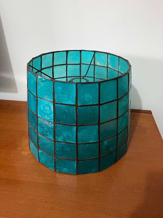 Candeeiro com Abajur Azul de Teto Kintama – Gato Preto