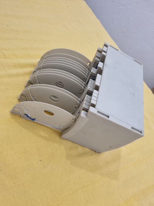 Caixa para Guardar CDS
