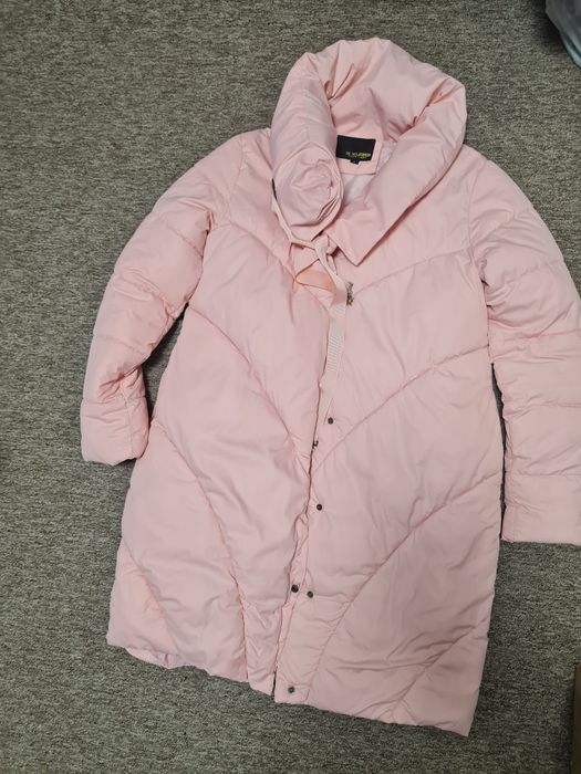 Пуховик жіночий 46 розмір