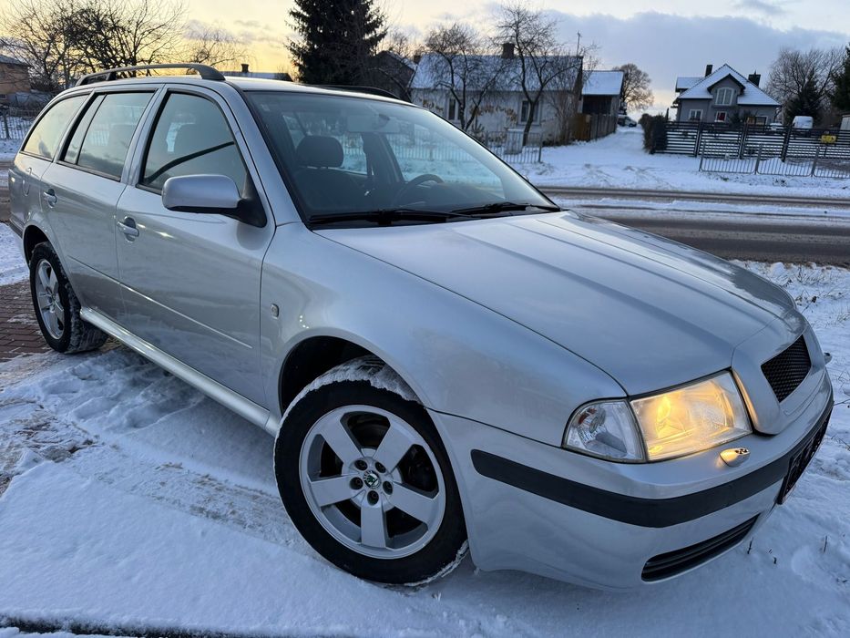 Skoda Octavia 1.8T 4x4 150PS Xenon/Elektryka Zadbany OrygKm Serwis Opłacony Szwajcar