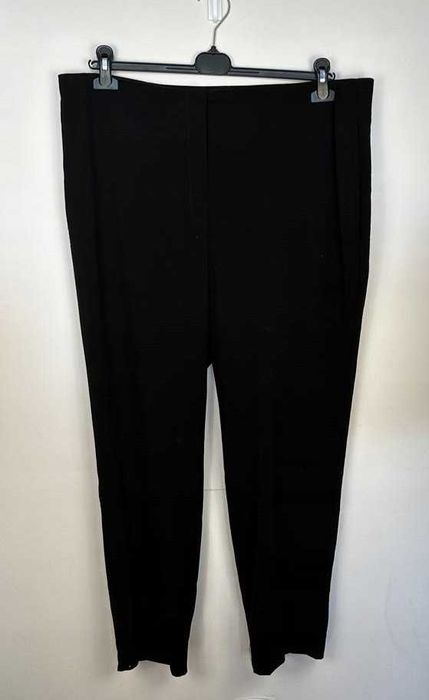 Spodnie Materiałowe Czarne Plus Size Rozmiar 5XL *Mango*