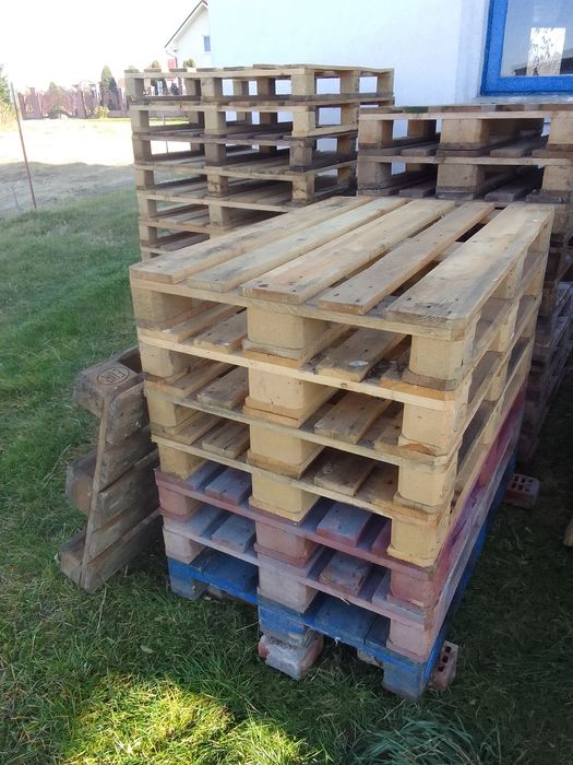 Піддони дерев'яні.