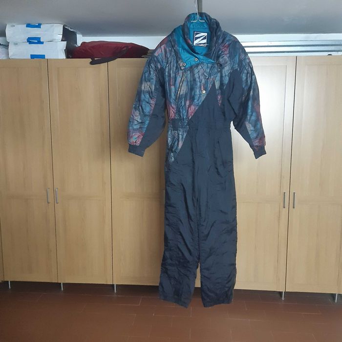 Fato inteiro feminino de ski, tamanho M