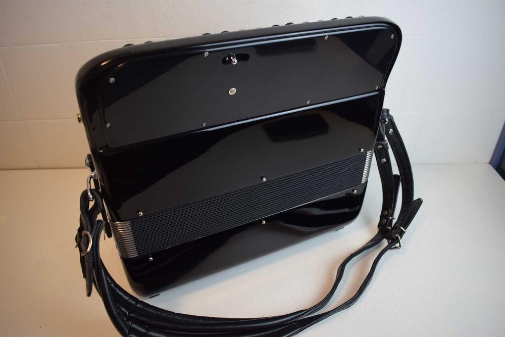 Acordeao Baloni Borini 2 Voz, 80 Baixos. N 133