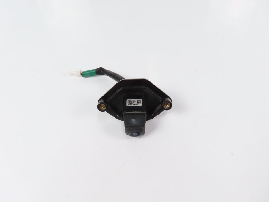 Camara Nissan Qashqai Ii Closed Off-Road Vehicle Ref: 284424Ea0B