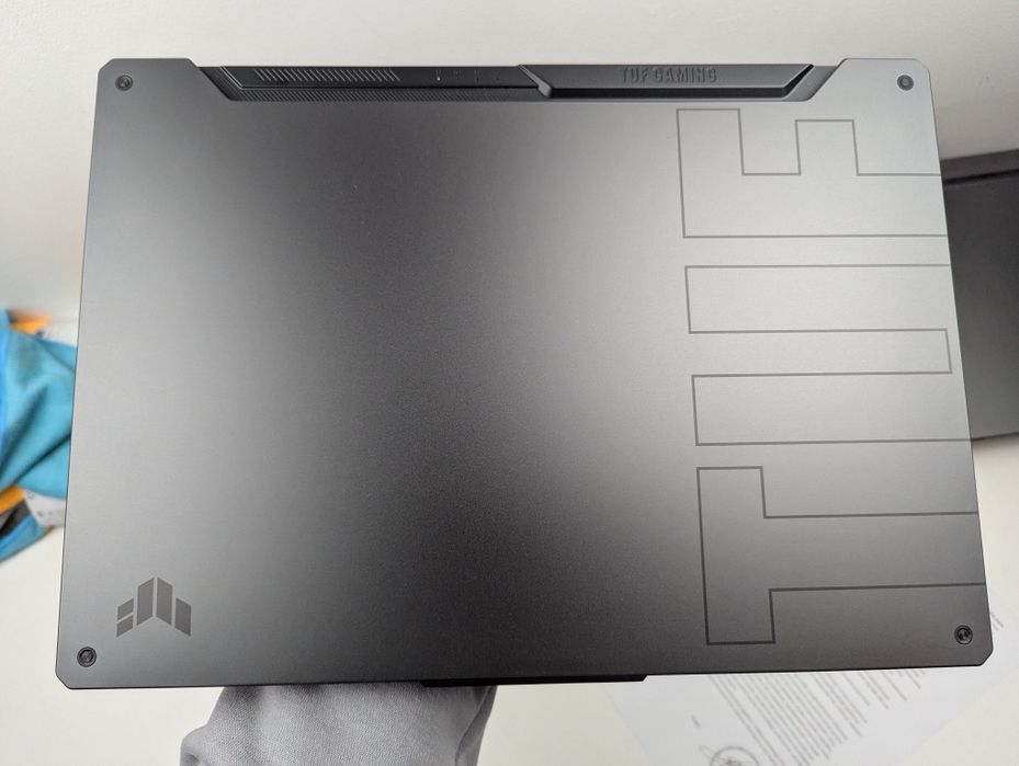 LAPTOP GAMINGOWY Asus TUF F15 RTX 3050 Intel i5-11400H 144 hz