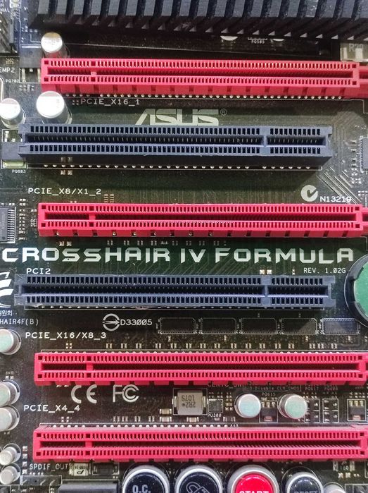 Топ комплект  Asus ROG CrossHair IV Formula + Phenom II X6 1100T + 8Gb