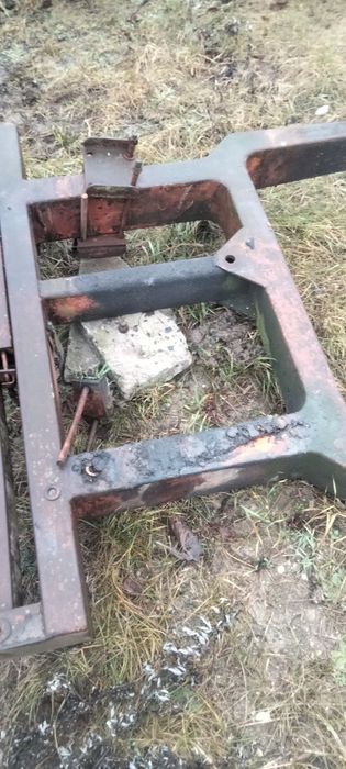 Sprzedam podstawę -konsole pod HDS