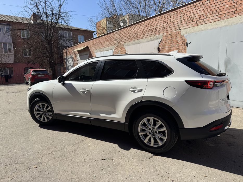 Продам Mazda CX9