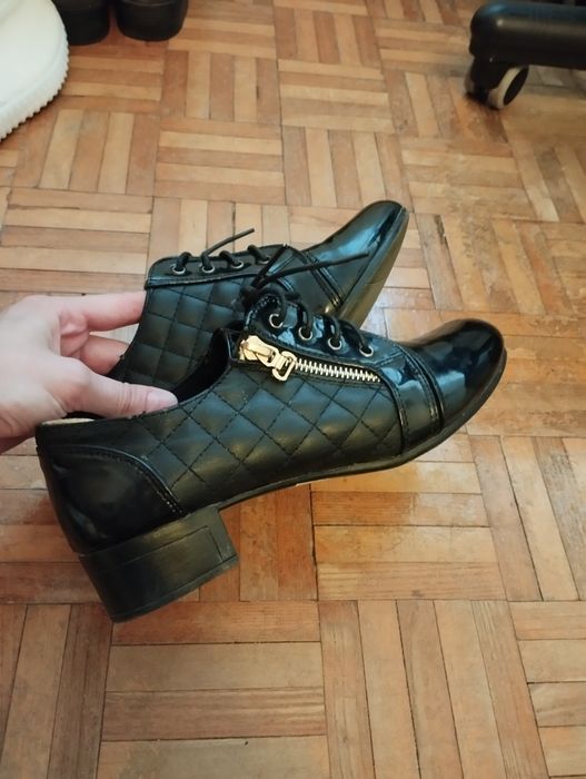 Półbuty Buty Czarne Sznurowane Obcas