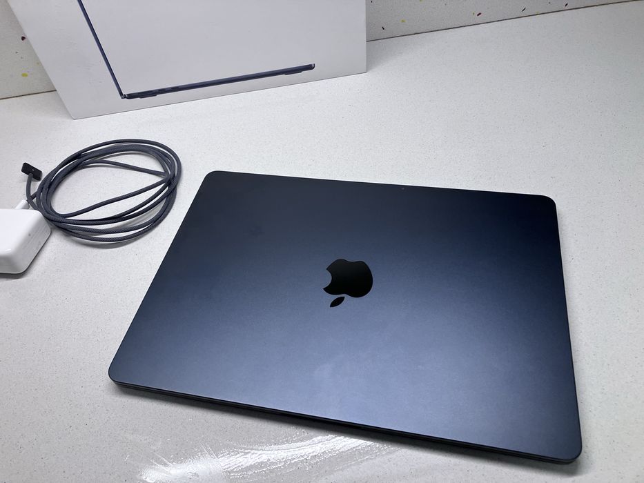 Macbook Air M2 - 2022