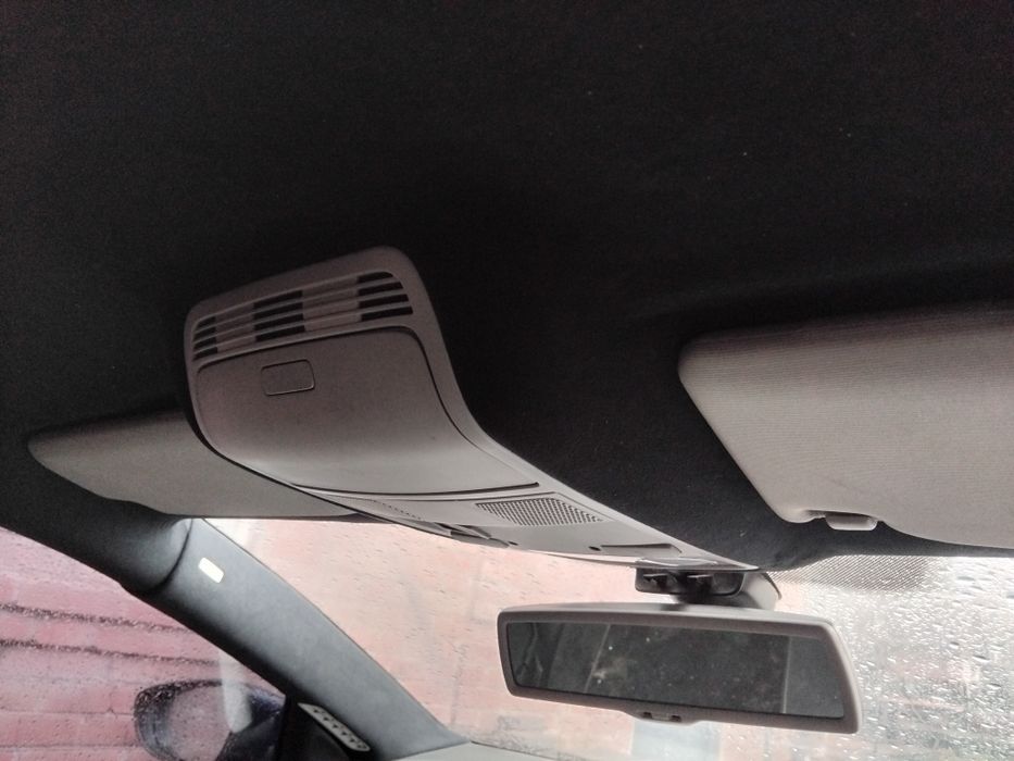 Реставрація  салонів авто,дверних карт,потолків