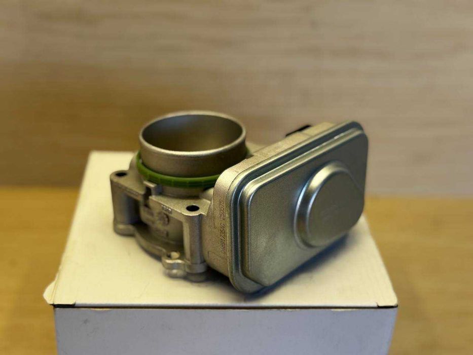 Дросельна заслонка Dodge Journey Caliber Jeep Compass Patriot Chrysler