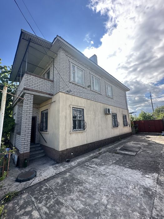 Продам дом район вокзала до 35 школы 2 остановки