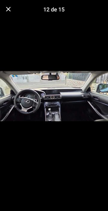Lexus is 300h Comfort