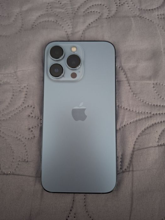 Продам айфон 13 про  телефону два года с документами