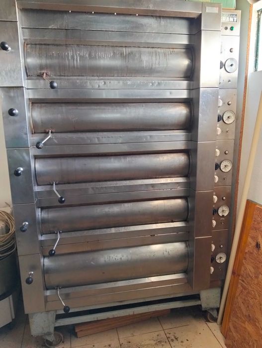 Forno profissional trifásico com 5 lares