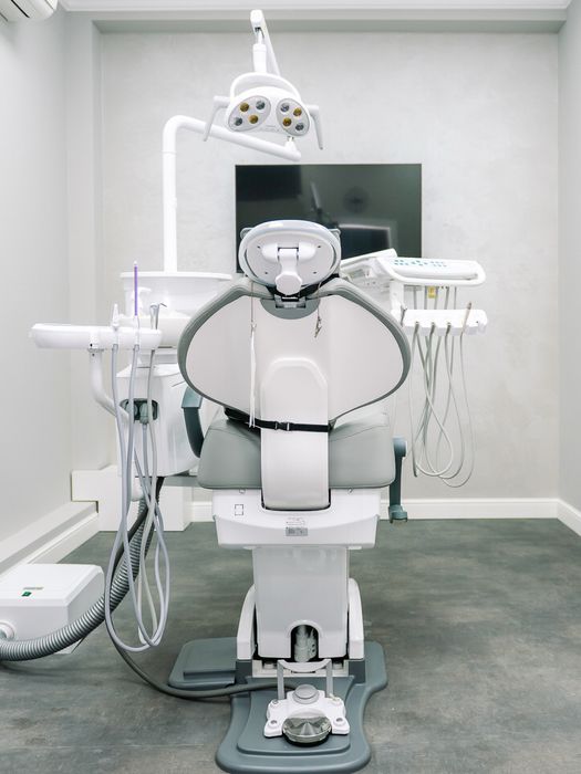 Ремонт житлових та комерційних приміщень під ключ.