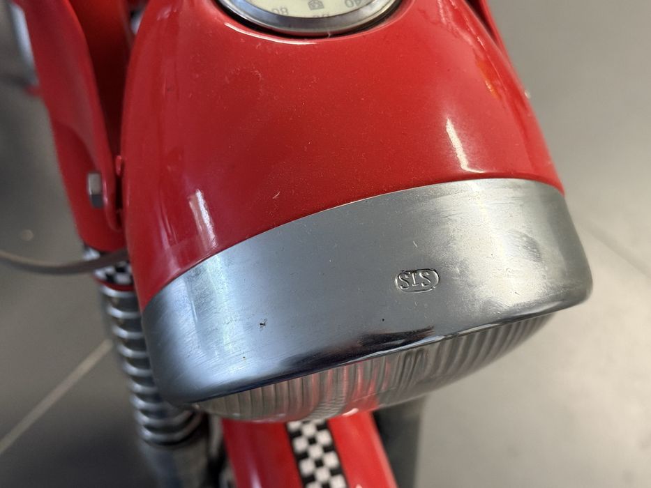 SACHS V5 sport restaurada sem nada para fazer