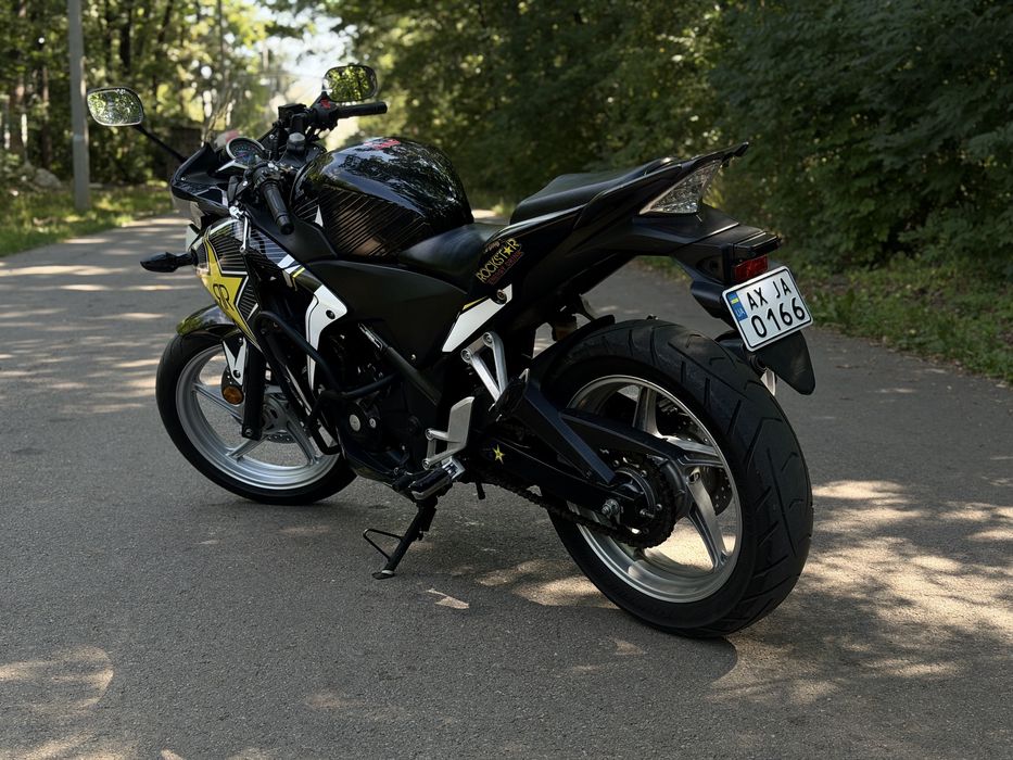 Мотоцикл Honda CBR