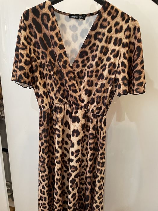Sukienka maxi w panterkę Boohoo 36 S