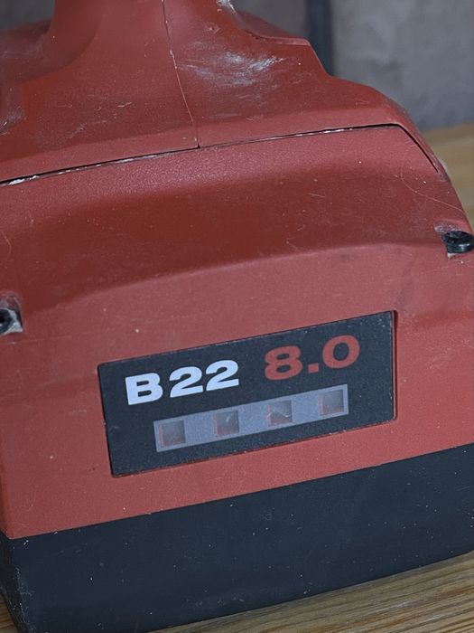 Akumulator i ładowarka od WKRĘTARKI HILTI SF 6-A22