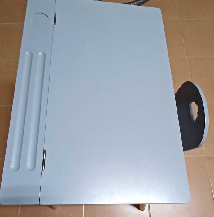 Secretaria/escrivaninha criança