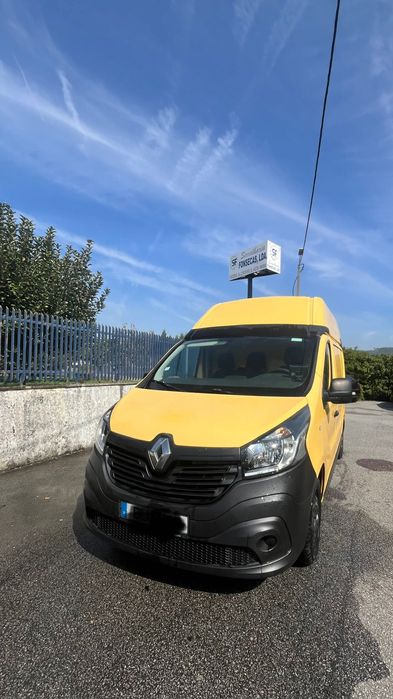 Renault Trafic tecto Alto 65mil kms