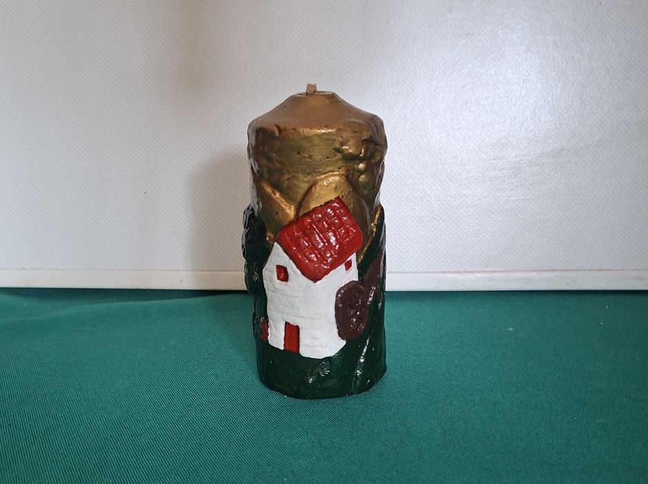 Antiga Vela artesanal com Moinho em relevo