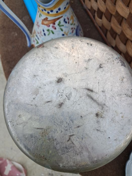 Balde antigo em estanho português