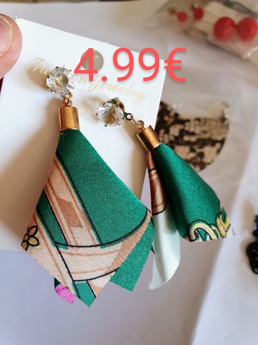 Bijuteria e em aço .artigos NOVOS