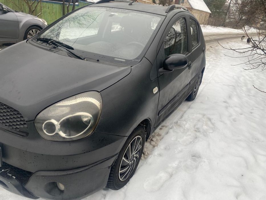 Машина Geely gx2