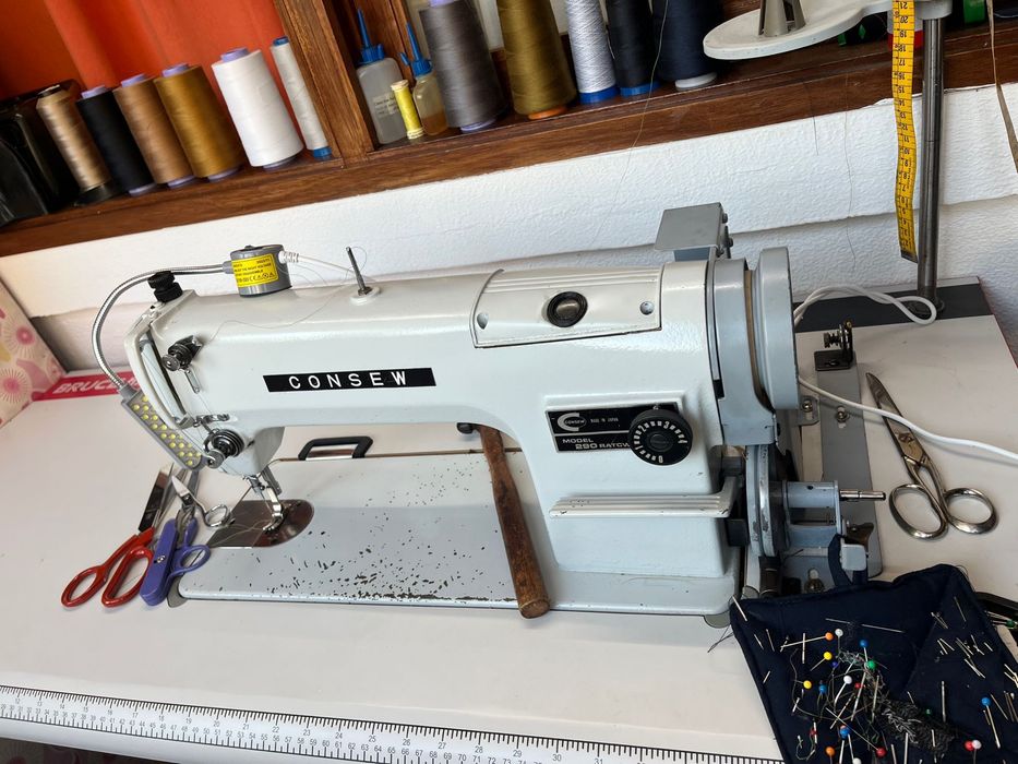 Maquina Costura Consew