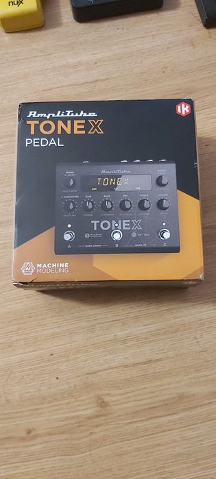 Tonex  AmmpliTube Pedal