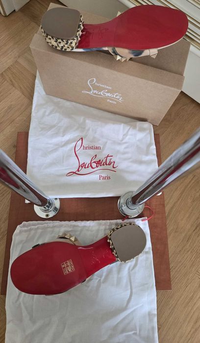 Nowe klapki Pyramule 30 marki Christian Louboutin rozmiar 39
