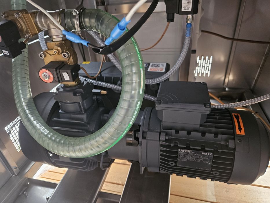 Pakowaczka próżniowa Electrolux EVP65F nowa.